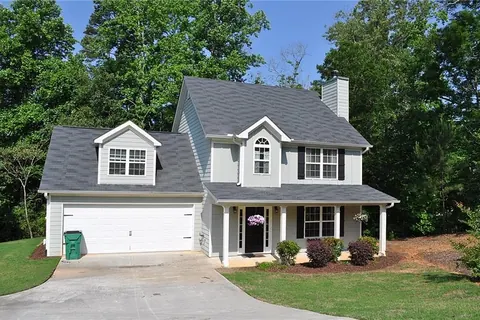 Sold home at 8845 Shallow Creek Trail, Clermont, GA